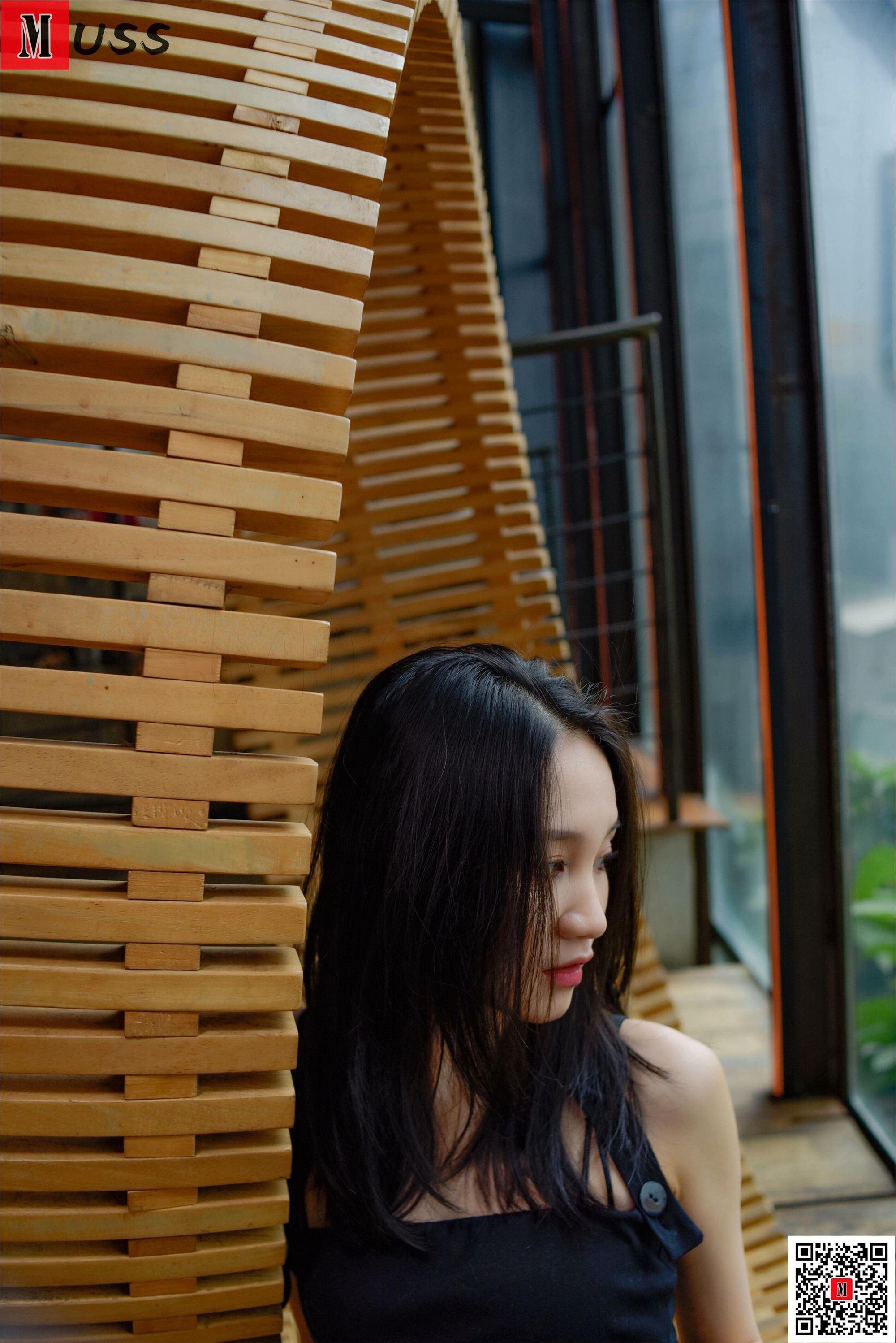 MussGirl慕丝女郎  NO.186 黑色连衣裙肉丝